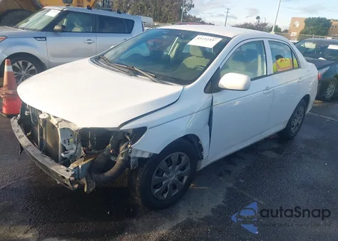 2013 Toyota Corolla L z USA, uszkodzony, nr VIN 5YFBU4EEXDP218211